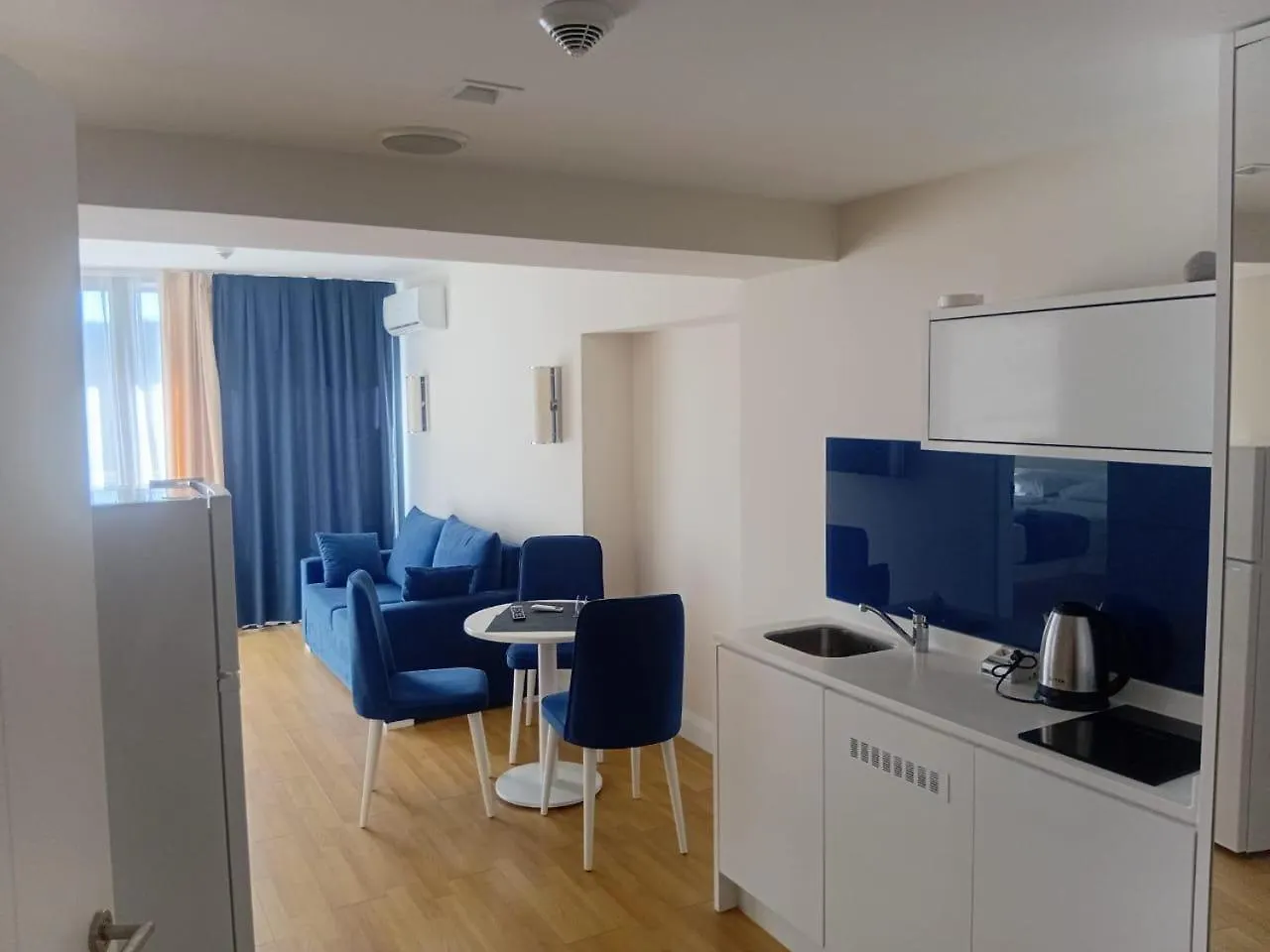 Orbi Medea Apartment Batumi 0*,